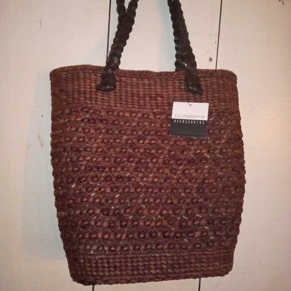 Nwt Liz Claiborne straw tote bag - Picture 2 of 4